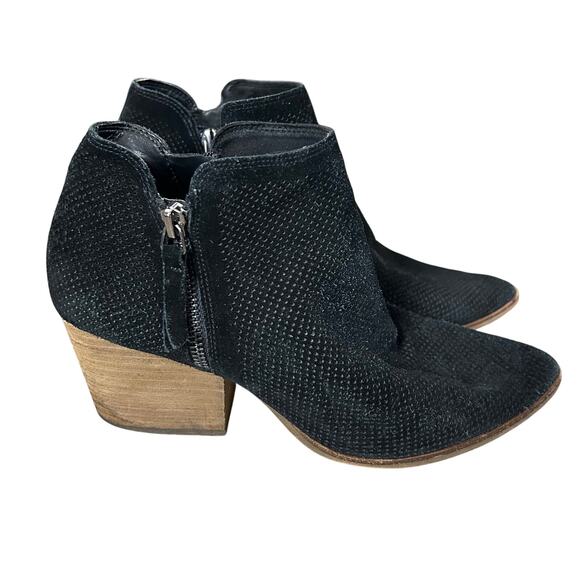 Vince Camuto Shoes - Vince Camuto Black Suede Ankle Boots Size 10 Block Heel Pointed Toe Bootie